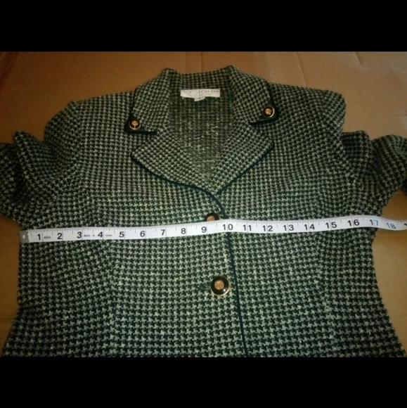 St John Collection by Marie Gray - Picture 8 of 8